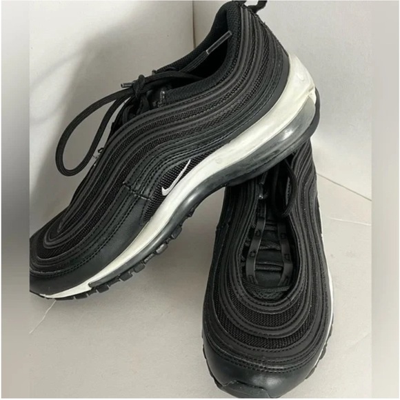 Women’s Nike Air Max 97 9.5 - Picture 3 of 7